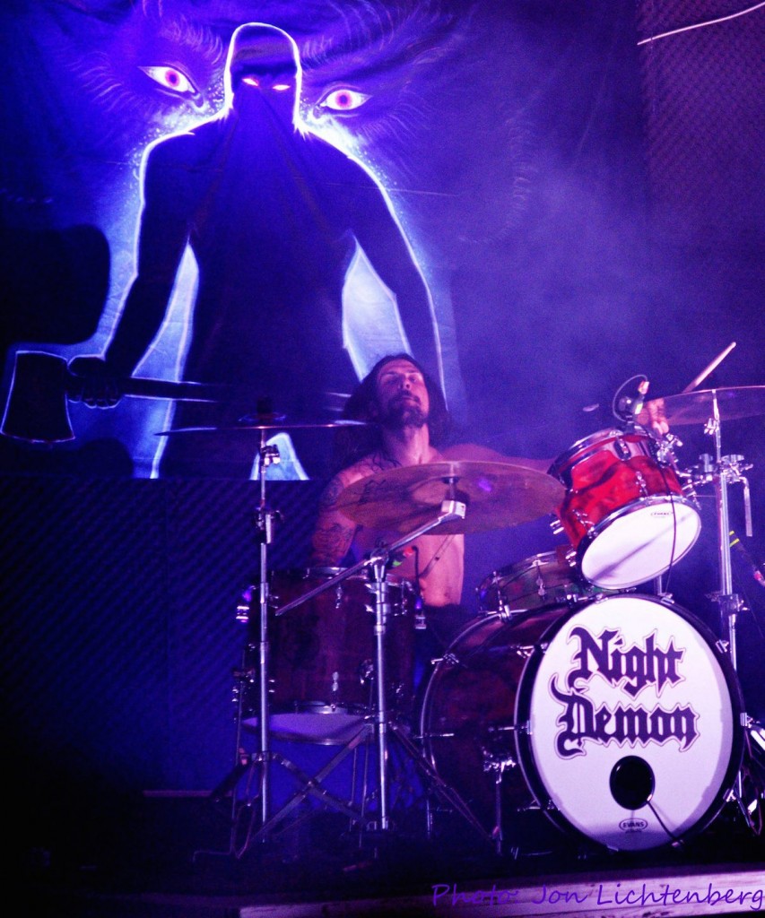 nightdemon_live3